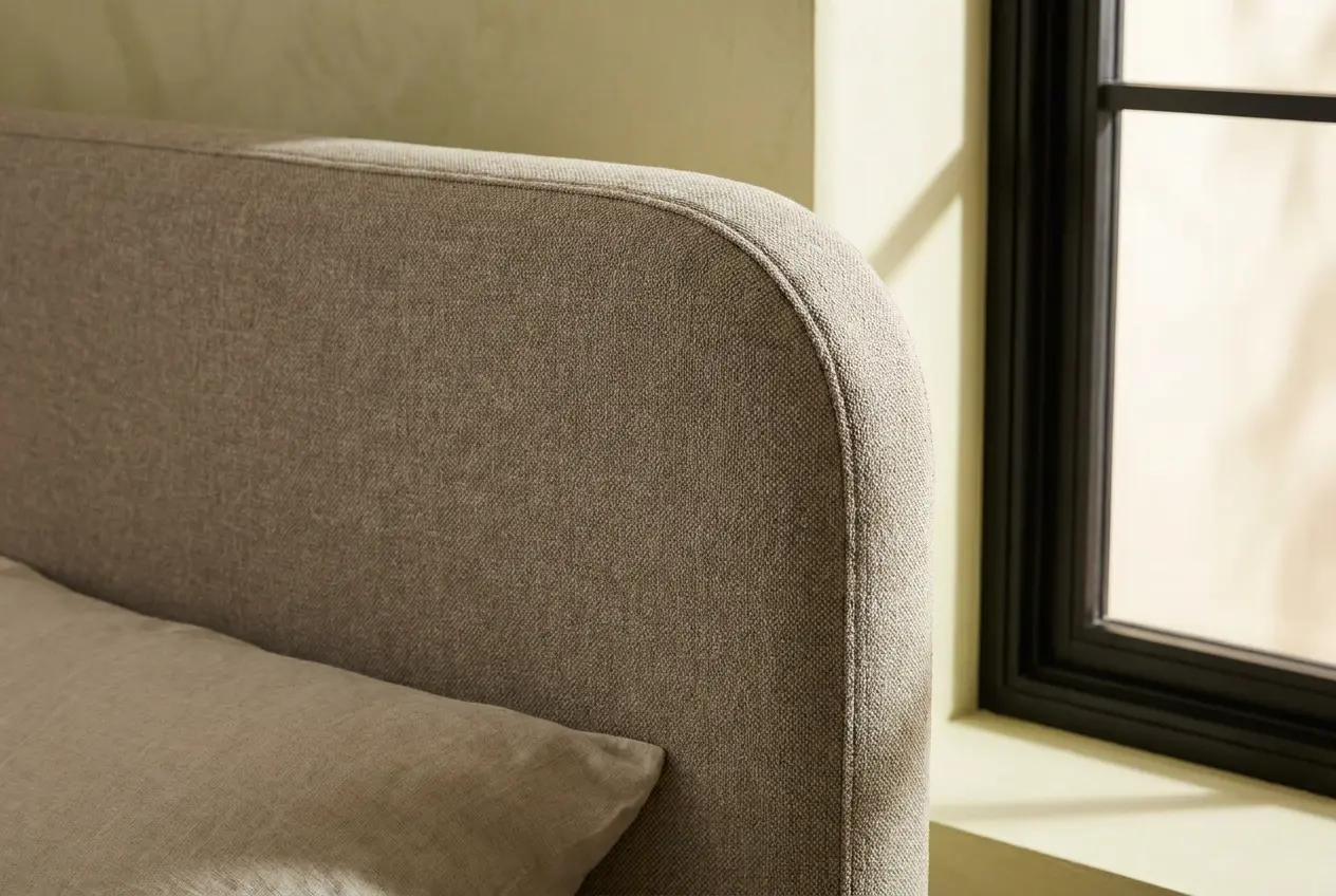 detail tete de lit tapissee modern
